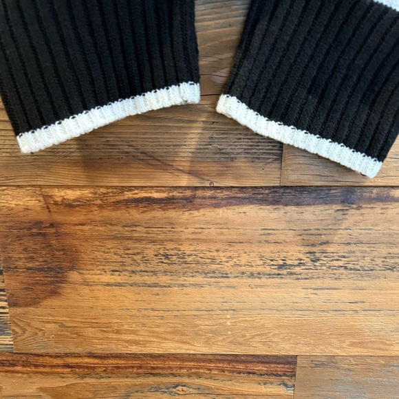 Z-Supply Josephine Striped Black and White Turtleneck Sweater NWT - Picture 7 of 12